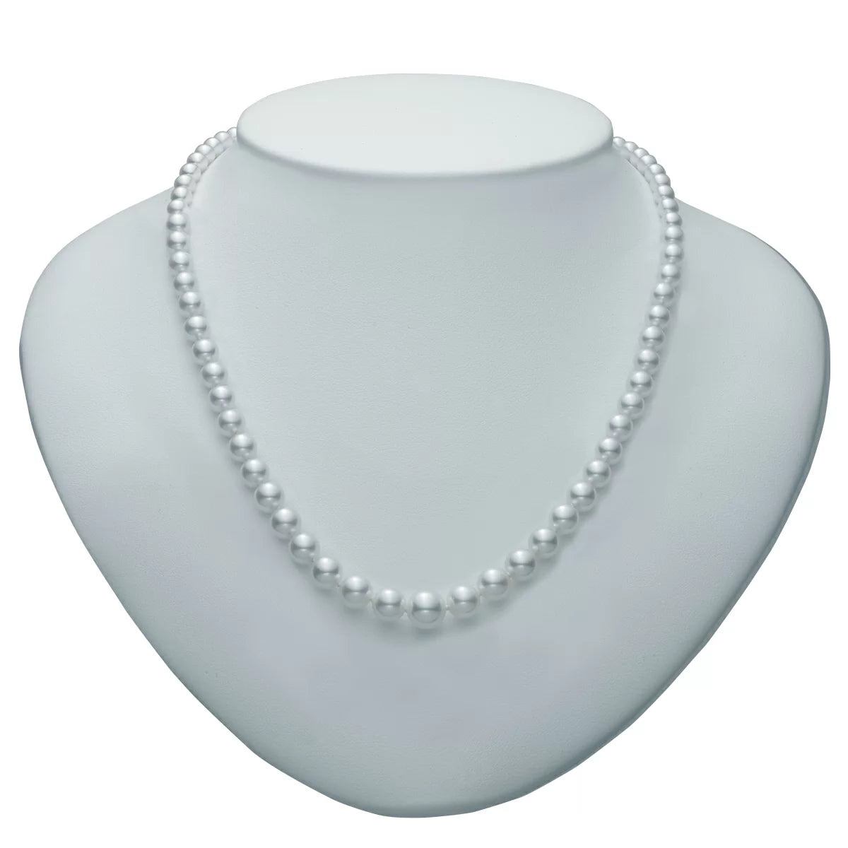 Complete graduated pearl necklace