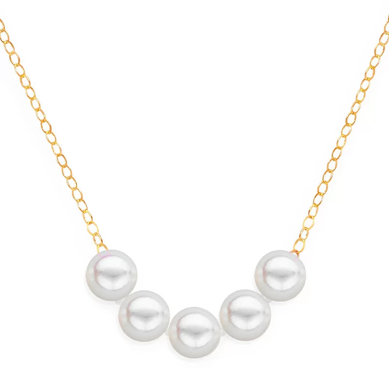 Gold necklace with 5 uniform pearls