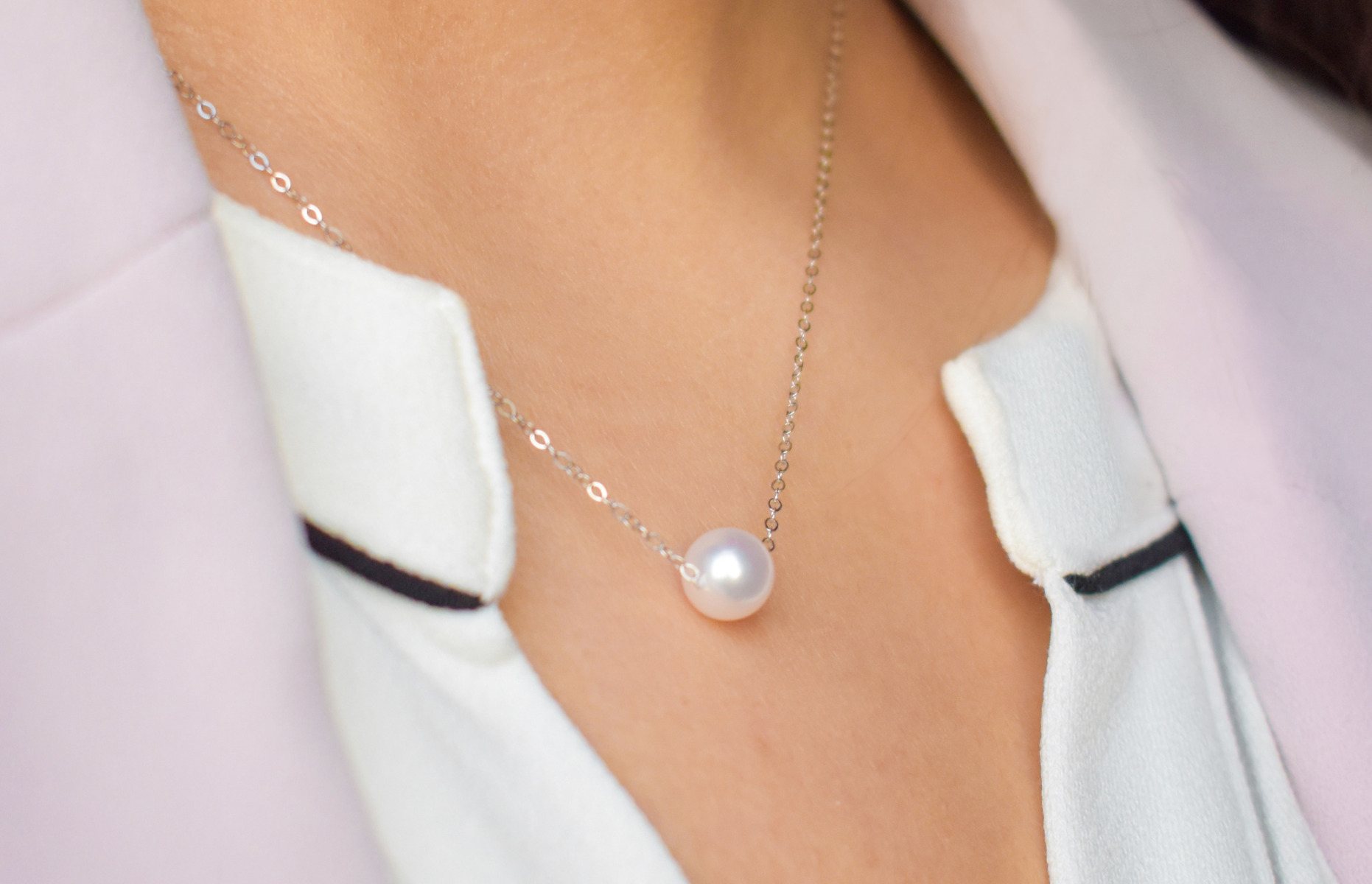 1 Pearl Necklace with a 6.5mm on a 14k white gold chain